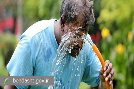 مصرف مداوم آب و مایعات، مهمترین راه پیشگیری از گرمازدگی