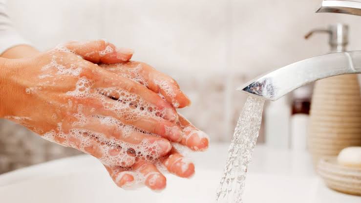 بهداشت دست؛ مؤثرترین راهکار مقابله با عفونت‌ها و میکروب‌های مقاوم