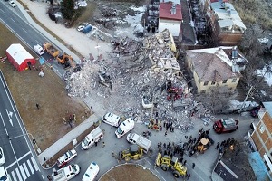 زلزله در ترکیه ۲۹ کشته و بیش از ۱۴۰۰ مصدوم بر جای گذاشت