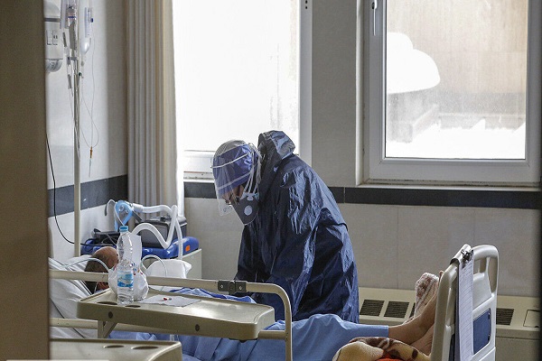 جامعه پزشکی و پرستاری در مقابله با کرونا ۱۰۰ شهید تقدیم کرد