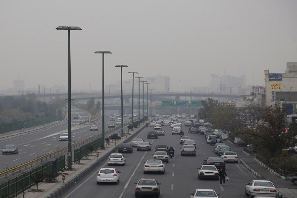 ۳۷ روز تنفس هوای آلوده در تهران طی پاییز