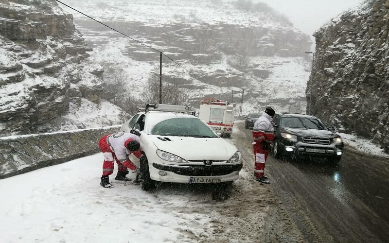 امدادرسانی به بیش از ۱۰ هزار نفر در برف و کولاک اخیر
