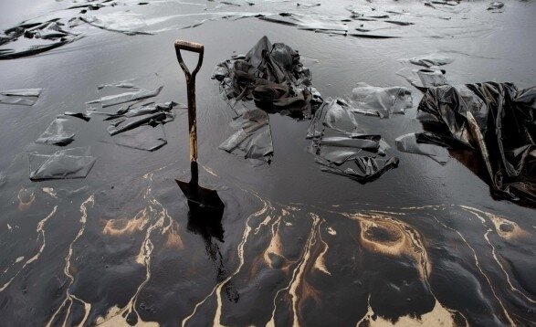 آلودگی نفتی خلیج فارس