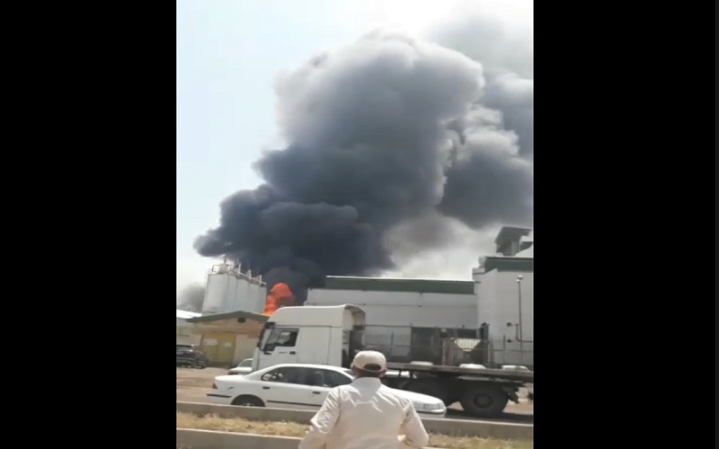 آتش سوزی گسترده در شهرک صنعتی لیا + ویدئو