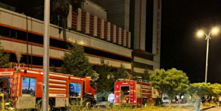 آتش سوزی واحد تولید دارو در منطقه صنعتی دماوند ۷ کارگر را مصدوم کرد