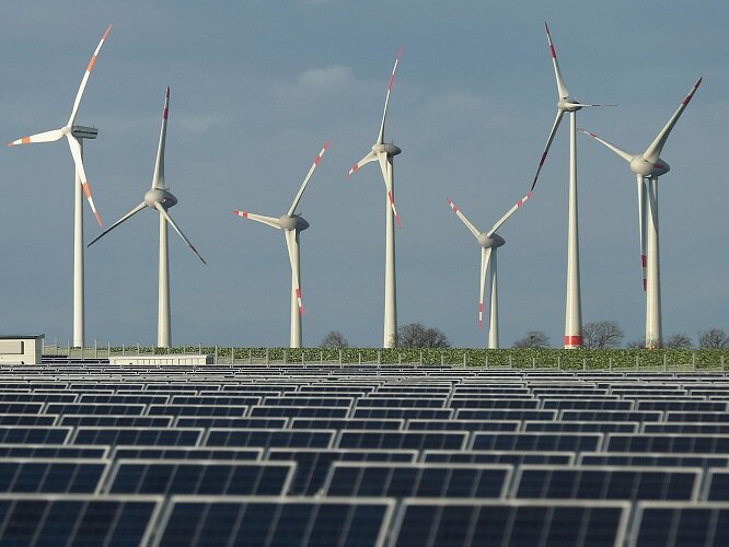 انرژی بادی و خورشیدی رکورد ۱۰ درصدی تولید برق جهانی را ثبت کردند