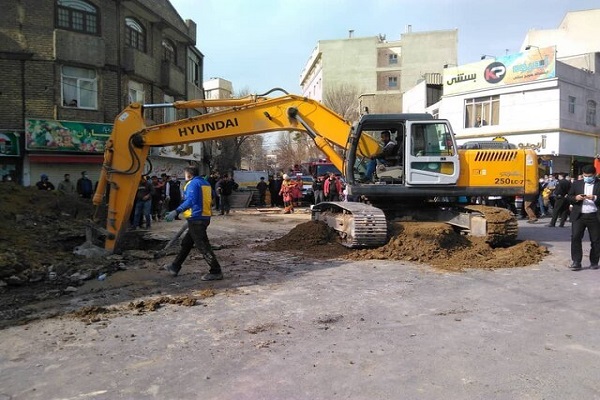 مرگ کارگر جوان در پی ریزش چاه در میدان بهاران تهران