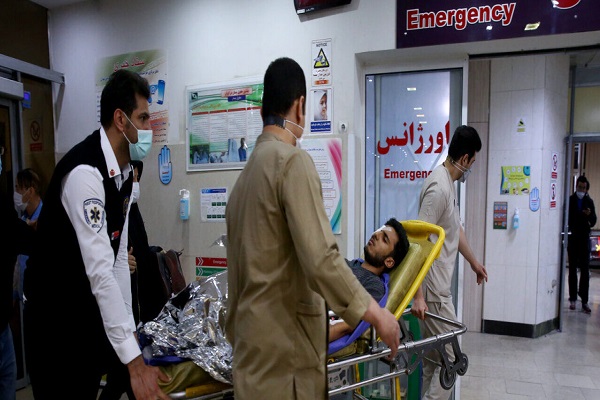 گرد و غبار یک هزار و ۳۲۹ نفر را در جنوب غرب خوزستان روانه بیمارستان کرد