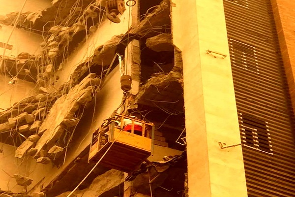 فوت ۷ نفر در حادثه ریزش ساختمان متروپل