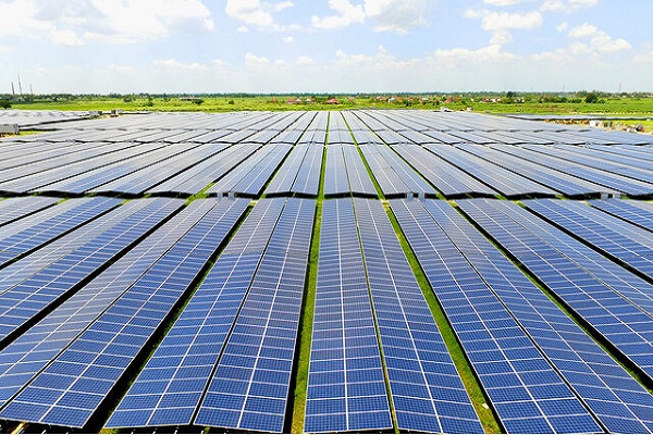 ساخت بزرگ‌ترین پروژه خورشیدی جهان