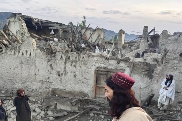 زلزله ۶.۱ ریشتری در افغانستان/ افزایش شمار قربانیان به ۹۵۰ تن