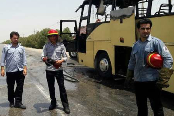 آتش‌سوزی اتوبوس در همدان