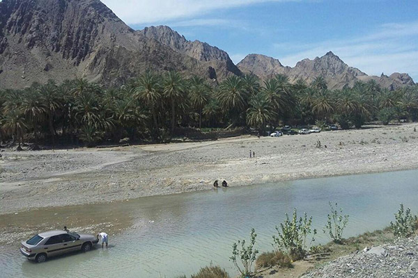 لحظه طغیان رودخانه سرباز در سیستان و بلوچستان