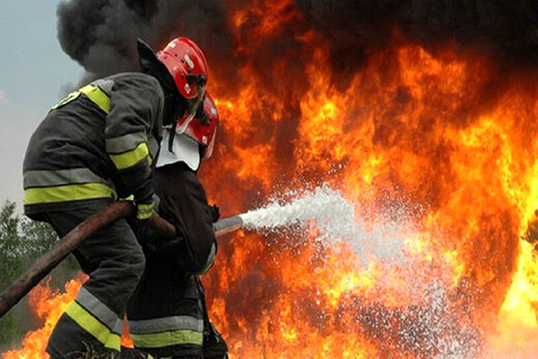 آتش‌سوزی یک مرکز درمانی در خیابان آفریقا