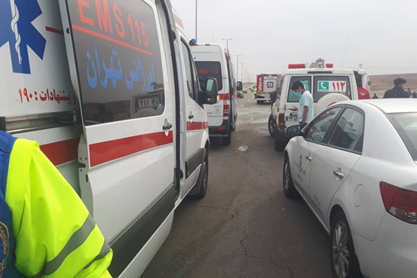 واژگونی اتوبوس در محور جم – فیروزآباد ۳ مصدوم داشت