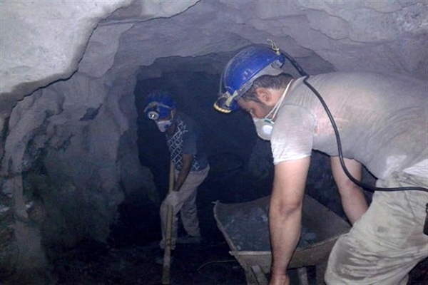 کارگران بیکار شده معدن زغال‌سنگ هشونی غربی بیمه بیکاری می گیرند/ خسارت ۲۷ میلیاردی سیل به یک معدن