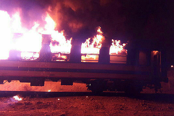 مرگ و مصدومیت دو لوکوموتیوران بر اثر آتش سوزی قطار