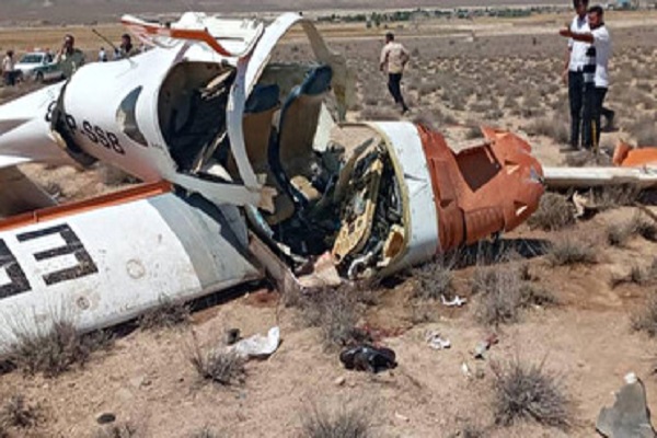 سقوط یک هواپیمای آموزشی در البرز/ مصدومیت ۲ سرنشین هواپیما