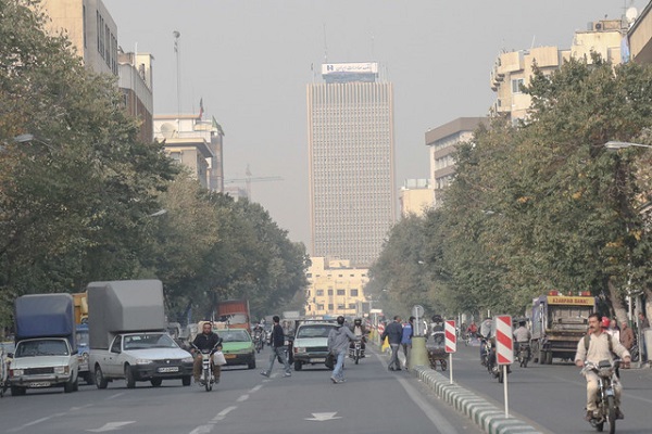 هوای تهران برای گروه‌های حساس «ناسالم» شد