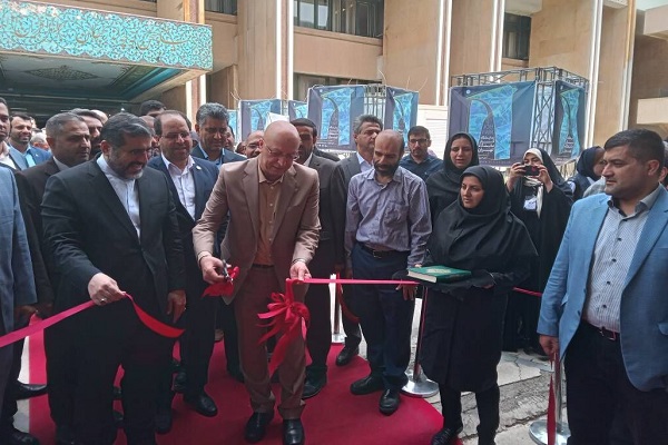 نمایشگاه کار دانشگاه تهران گشایش یافت