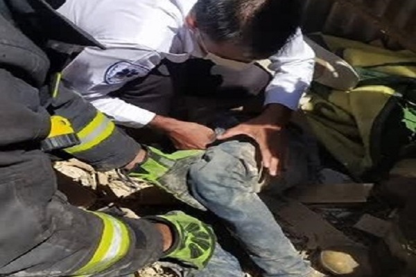 مصدومیت یک کارگر ساختمانی بر اثر سقوط دیوار