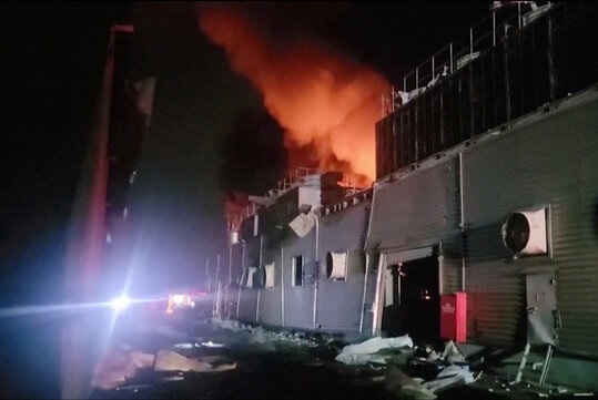 ۴ کشته و ده‌ها زخمی در آتش‌سوزیِ کارخانه‌ای در تایوان