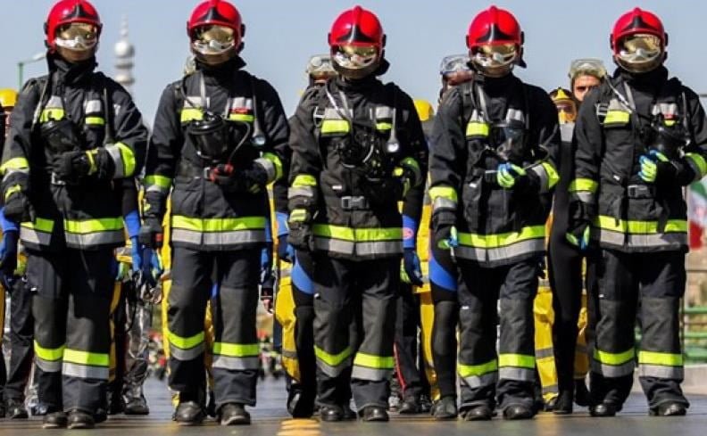 دریافت مجوز استخدام ۵۰۰۰ نیروی آتش نشانی در سراسر کشور