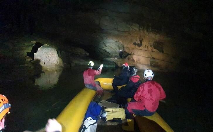 🎥 ویدئو/ نجات جان ۵ نفر را از غار سیل زده در اسلوونی