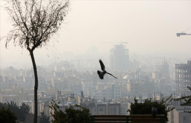 هوای تهران در آستانه وضعیت «قرمز»