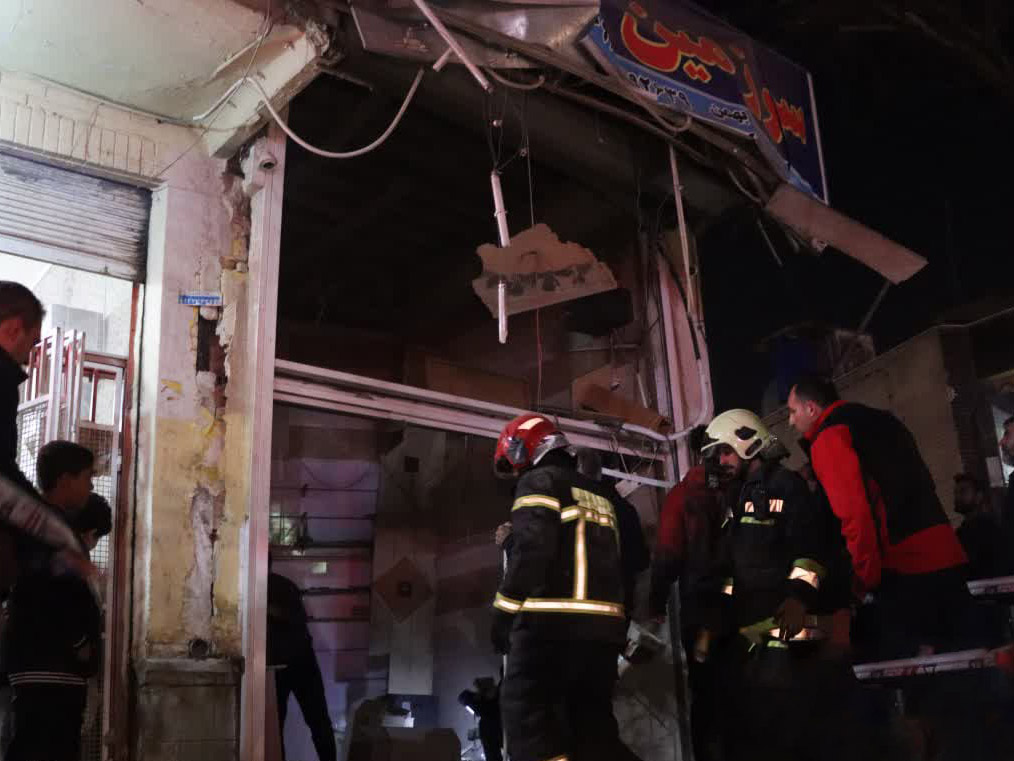 سه مصدوم براثر وقوع انفجار در مغازه فروش فندک در اصفهان