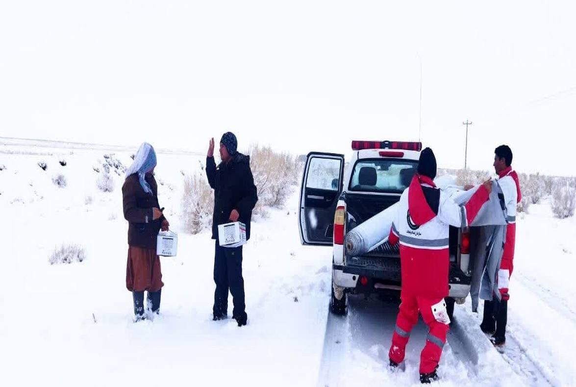 🎥 ویدئو/ عملیات جست جو و نجات فرد مفقودی در برف وکولاک