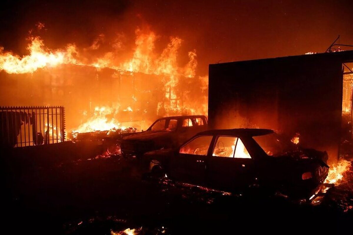 🎥 آتش سوزی در شیلی ۲۰ خانه را طعمه حریق کرد