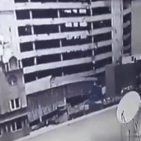 لحظه ریزش ساختمان متروپل از دید دوربین‌های مداربسته