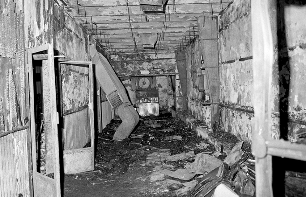 آتش زدن سینما رکس آبادان