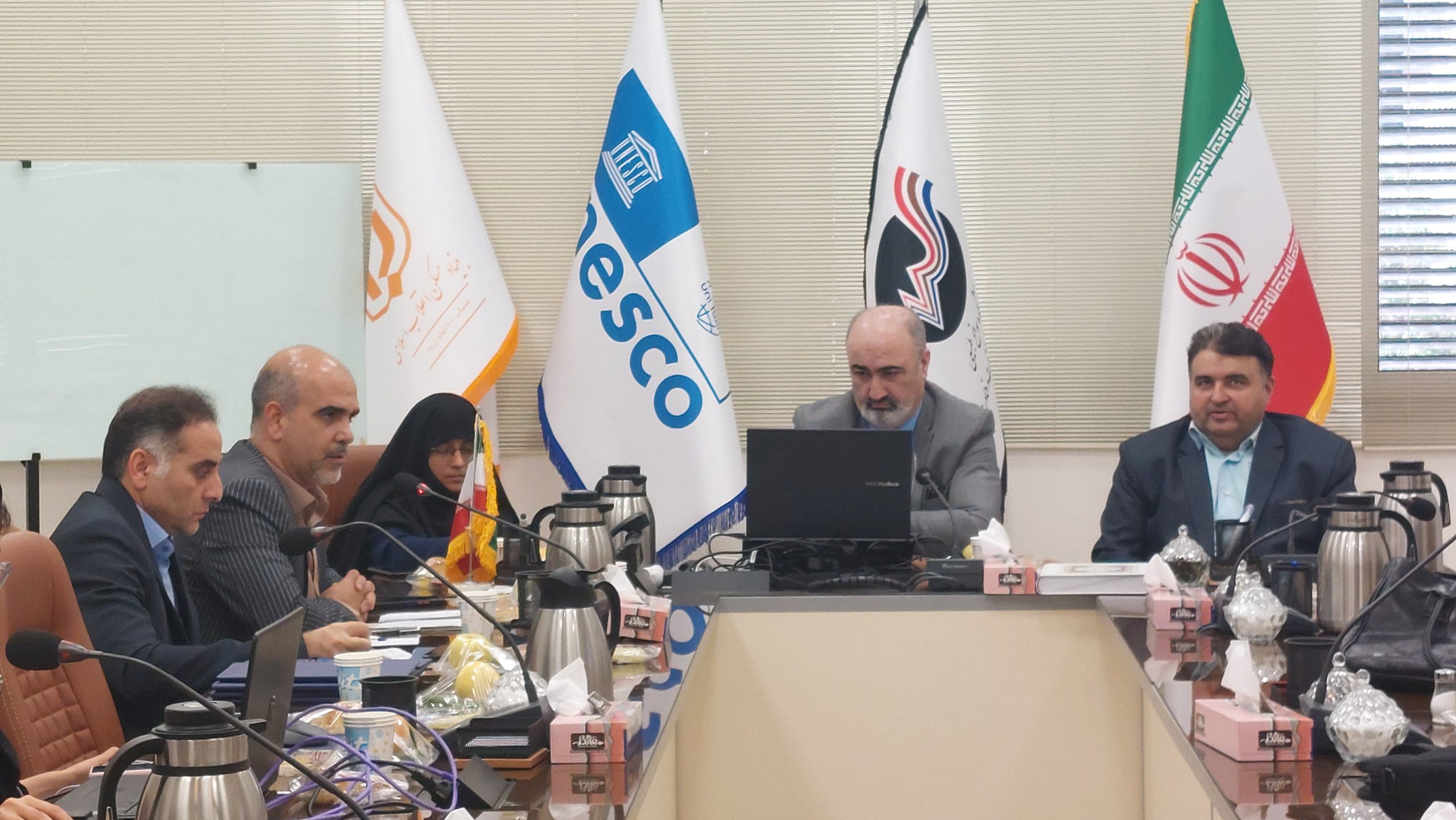 نشست «عوامل موثر بر فرونشست زمین»