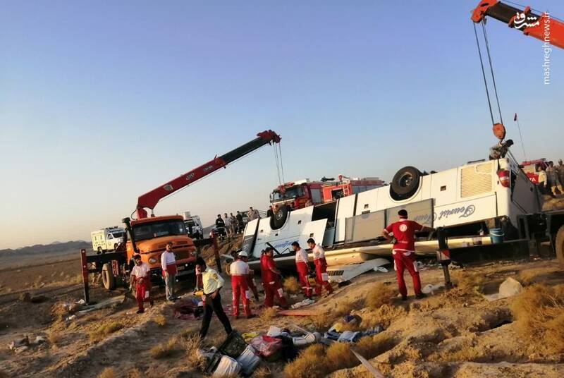 🎥 ویدئو/ علت حادثه واژگونی مرگبار اتوبوس در محور یزد طبس