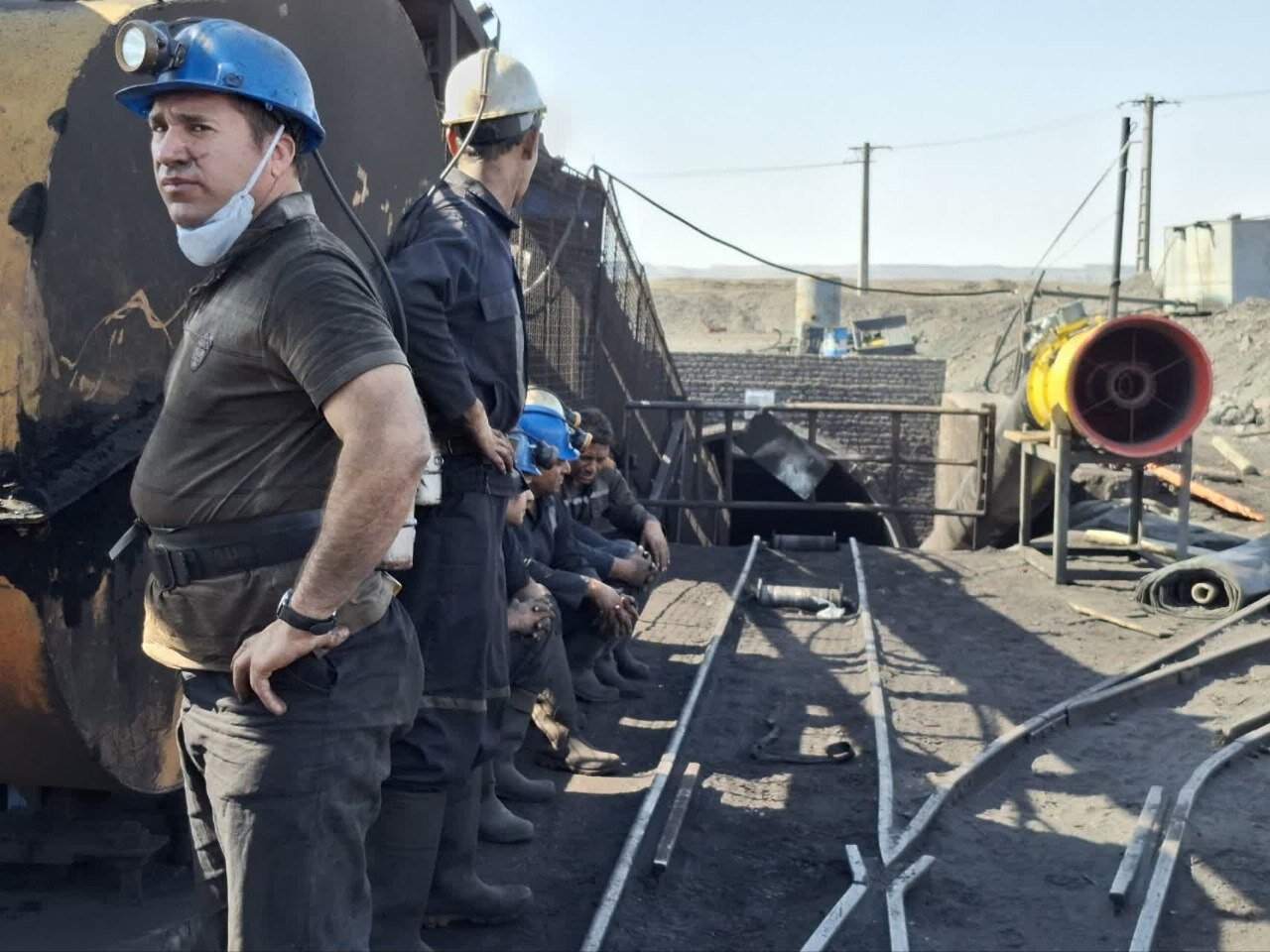 🎥 ویدئو/سومین روز امدادرسانی به حادثه دیدگان معدنجوی طبس