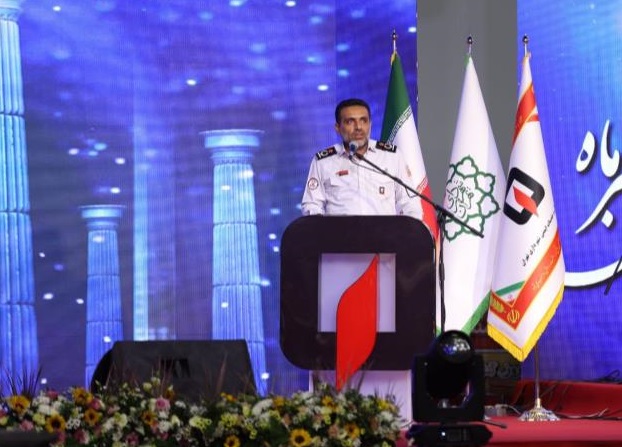 سختی کار آتش نشانان تهرانی در الویت پیگیری قرار گیرد/ آتش نشانان تا ۲۴ ماه دیگر کلید خانه های خود را تحویل میگیرند