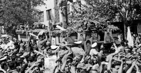 مراسم تشییع شهدای حادثه سقوط هواپیمای سی-130 ارتش