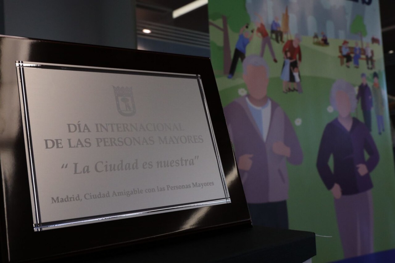 1 اکتبر روز جهانی سالمندان