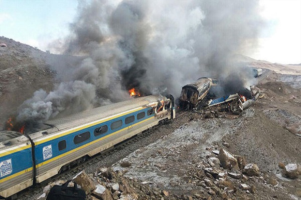 برخورد قطار در محور سمنان–دامغان (۱۳۹۵)