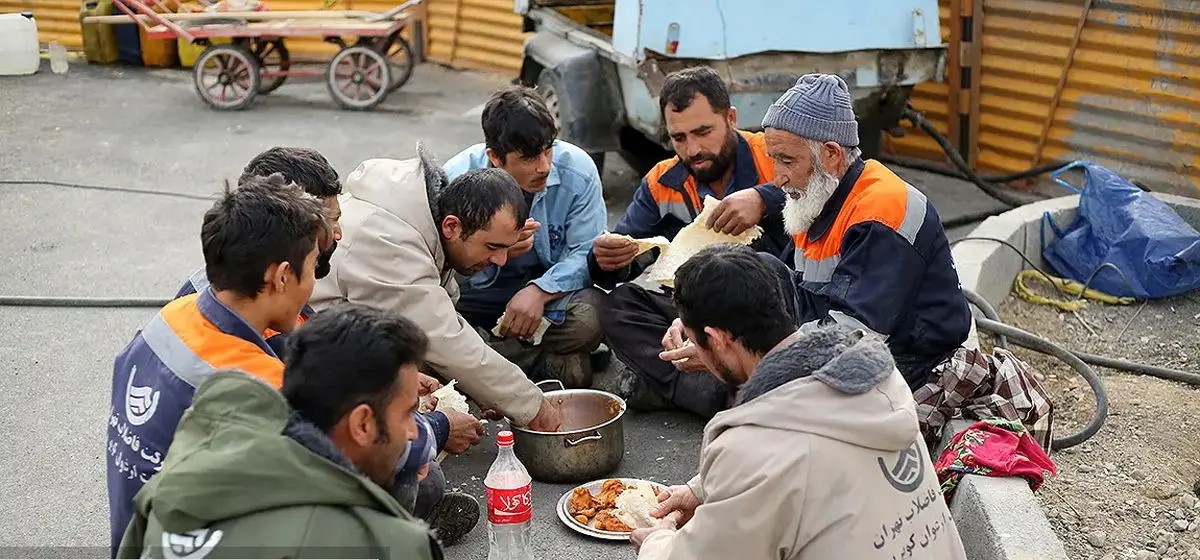 حداقل دستمزد و مزایا ۱۲۰ دلار است/ گرانی به توان دو!