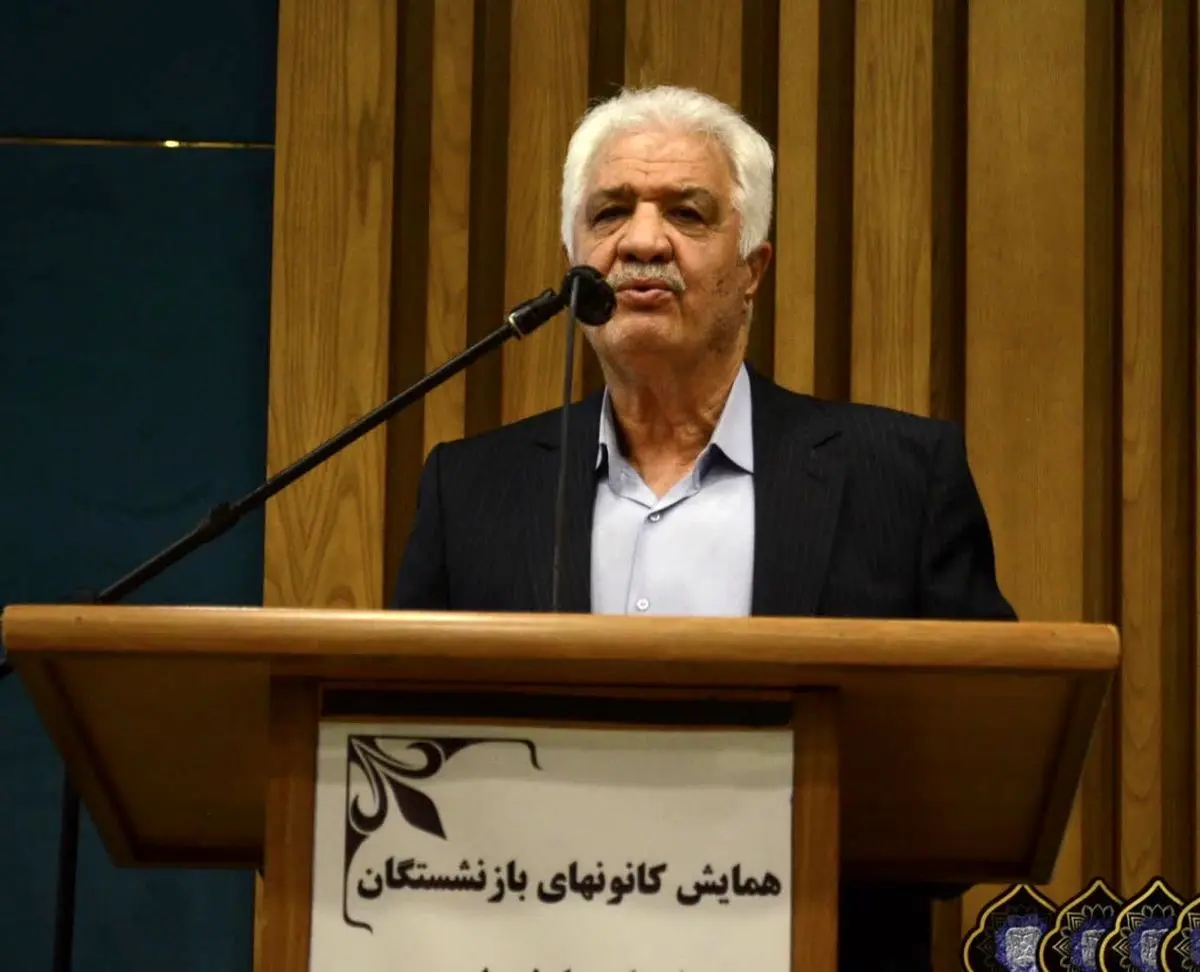 لزوم اصلاح سیاست‌های مزدی و درمانی بازنشستگان/ دولت باید پاسخگوی بدهی‌های انباشته به تأمین اجتماعی باشد